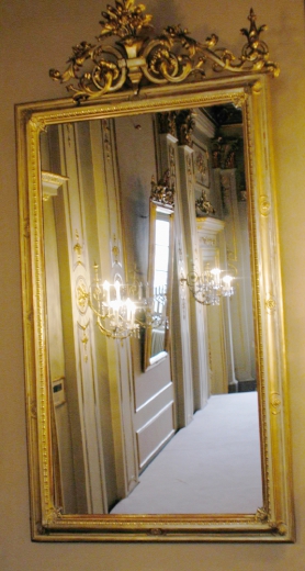 Mirrors in the Mirror Hall