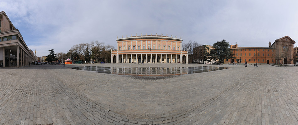 Piazza dei Teatri